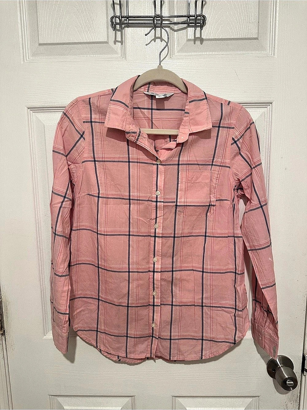 Old Navy The Classic Shirt Plaid Button Down Pink & Blue Medium